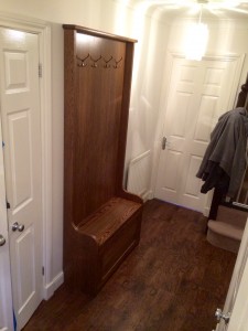 Hallway seat and storage